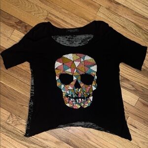 The Clas-sic Skull Tee Size Small